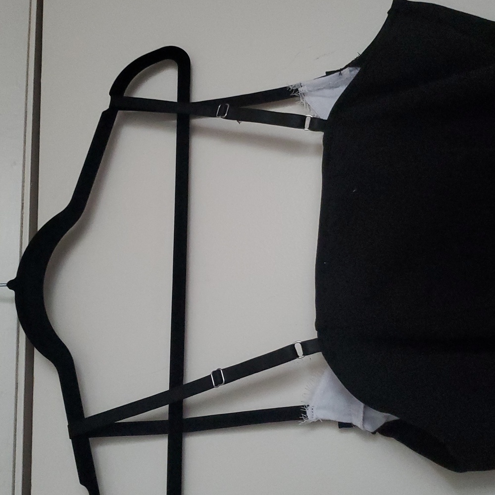 *NWT* Madden Girl's Black and White Peek A Boo Lace Bustier - Picture 12 of 16